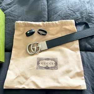 Gucci Size 80 Reversible Black/Brown Leather Belt